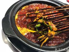 -钢管厂五区小郡肝串串香(奥克斯广场锦城万达店)