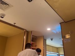 -海底捞火锅(银泰中心店)