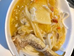拆蟹粉黄鱼面-通安客栈中餐厅·何家小馆