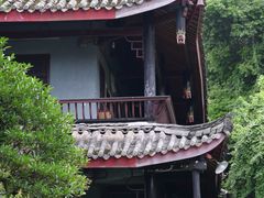 -峨眉山报国寺