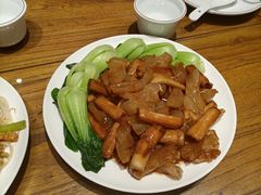 -泉畔人家·老济南经典鲁菜(大明湖店)
