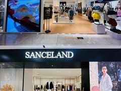 -百盛(万象城店)