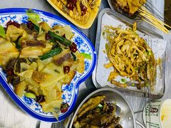 腊肉炒豆丝-小民大排档(马场角横路店)