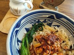 油泼面-头壹号 大油条·老长沙盖码饭(清河店)