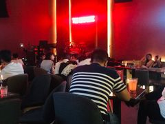 -TZ House音乐现场(来福士中心店)