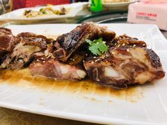 烧鹅拼烧排骨-红日饭店(裕隆三路店)
