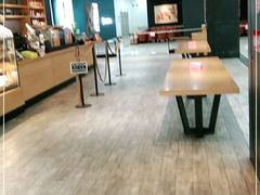 大堂-星巴克(长春开运街欧亚店)