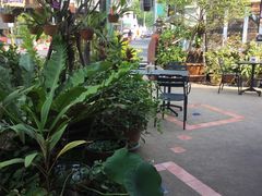 -Cafe de Thaan Aoan