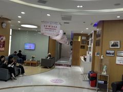 -雅悦齿科(顾村公园店)