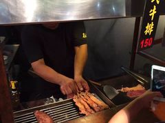 -六合夜市