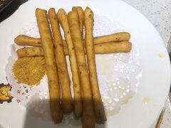 茴香小油条-钢管厂五区小郡肝火锅串串香(清河店)