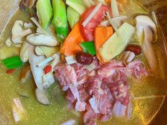 -云南野生菌石锅鱼石锅鸡(大金塔店)