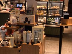 -星巴克(北京中关村北京国际店)