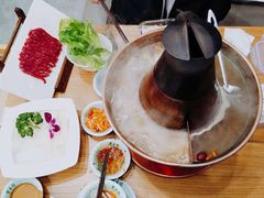 -星巴克臻选(盐城金鹰聚龙湖店)