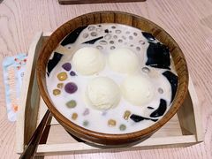 -杏甜品(尖沙咀加拿分道店)