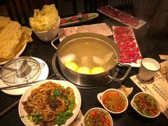 -牛事制造局牛肉火锅(莲岳路店)