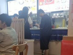 -小椒羊.羊肉粉 龙虾 羊肉串(新地旗舰店)