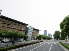 -久光百货-地下停车场
