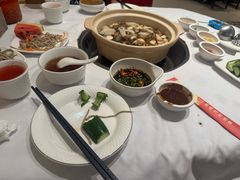 -天宜隆蘑菇宴火锅(石景山旗舰店)