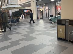 -王府井奥莱棋盘山小镇