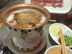 -前门·鲜肉火锅(长风店)