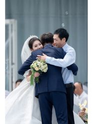 -MECCI婚礼摄影跟拍(红东方广场店)