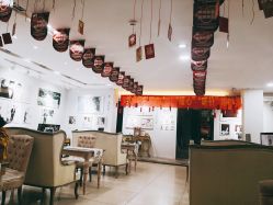 -王子宫殿婚纱摄影(环山路总店)