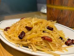 -易老九江湖菜(北滨一路店)