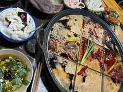 -正南齊北重庆老火锅(光华村直营店)