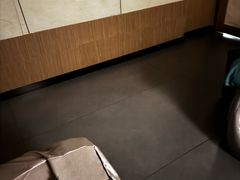 -耳湾躺式采耳SPA馆(保利五月花店)