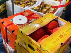 -上海龙吴水胜海发市场