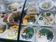 -鑫渔港海鲜本地菜·山海关浑锅(东戴河店)