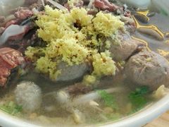 -潮镇老尾牛杂(环城西路店)