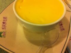 牛奶炖蛋-松记糖水店(铜锣湾分店)