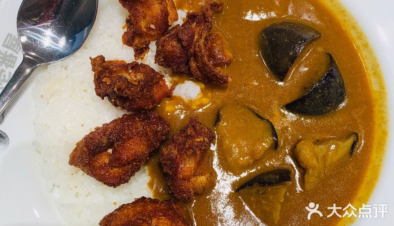 每次不知道吃啥的时候点他家不会踩雷，要了个招牌铁板鸡