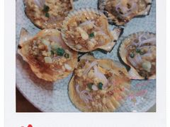 -亚龙湾亚泰商业街