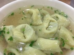 -潘国仙耳光馄饨(黄家阙路店)