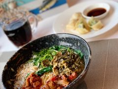 -上海大船酒店-沙滩餐厅
