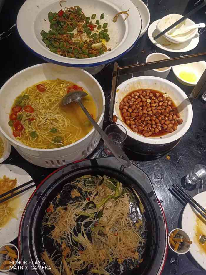 苏福记(博文路店)-"朋友来西安玩,和朋友一起去的,菜品的味道.