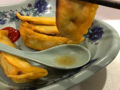 -老新隆牛肉锅贴(新街口店)