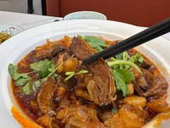 -老火大骨头汤馆