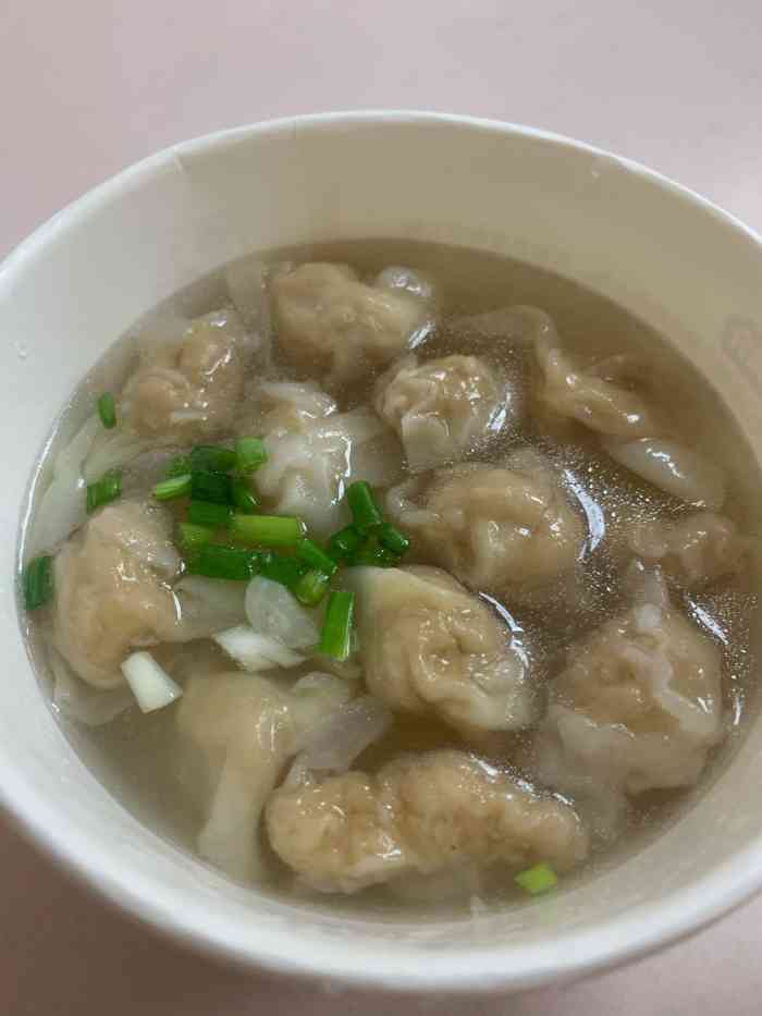 妙香扁食(凤屿路店)-"妙香扁食万象城喜茶对面一大早的没吃早.