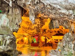 -黔灵山公园-南门售票处