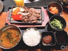 -上海漕河泾万丽酒店