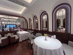 -马克西姆俄罗斯餐厅(通亚街店)