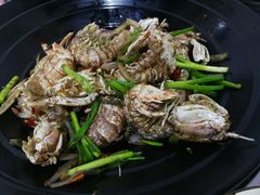 -虾弄弄海派小龙虾·牛羊蝎子火锅