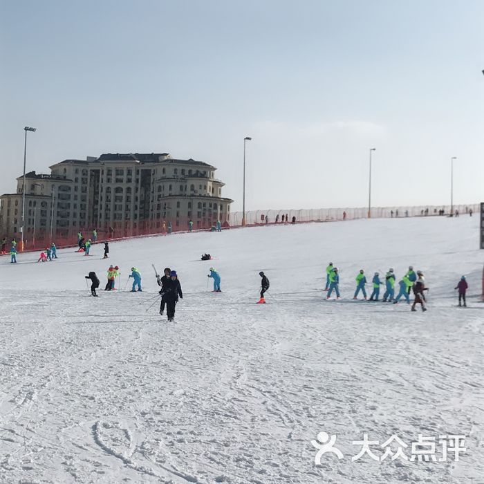 鞍山香格里拉滑雪场图片