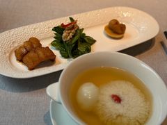 明月雪绒老鸡汤-逸道(益丰·外滩源店)