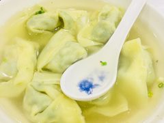 菜肉大馄饨-美新点心店(陕西北路店)