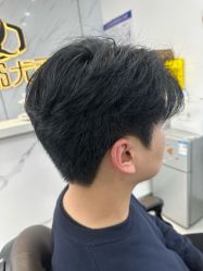 -尤司男士国潮理发馆